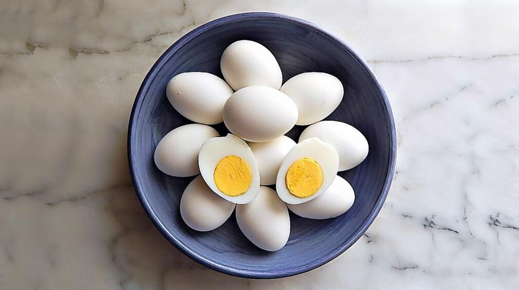 Ovos de galinha são um produto necessário na dieta química