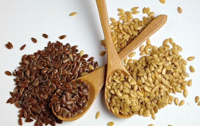 As sementes de linhaça têm um efeito diurético fraco, o que contribui para a perda de peso. 